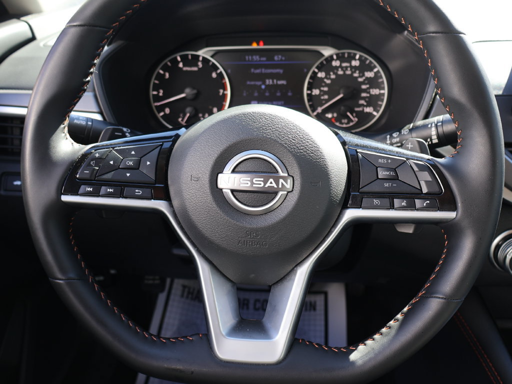 Used 2025 Nissan Altima 2.5 SR FWD image 21