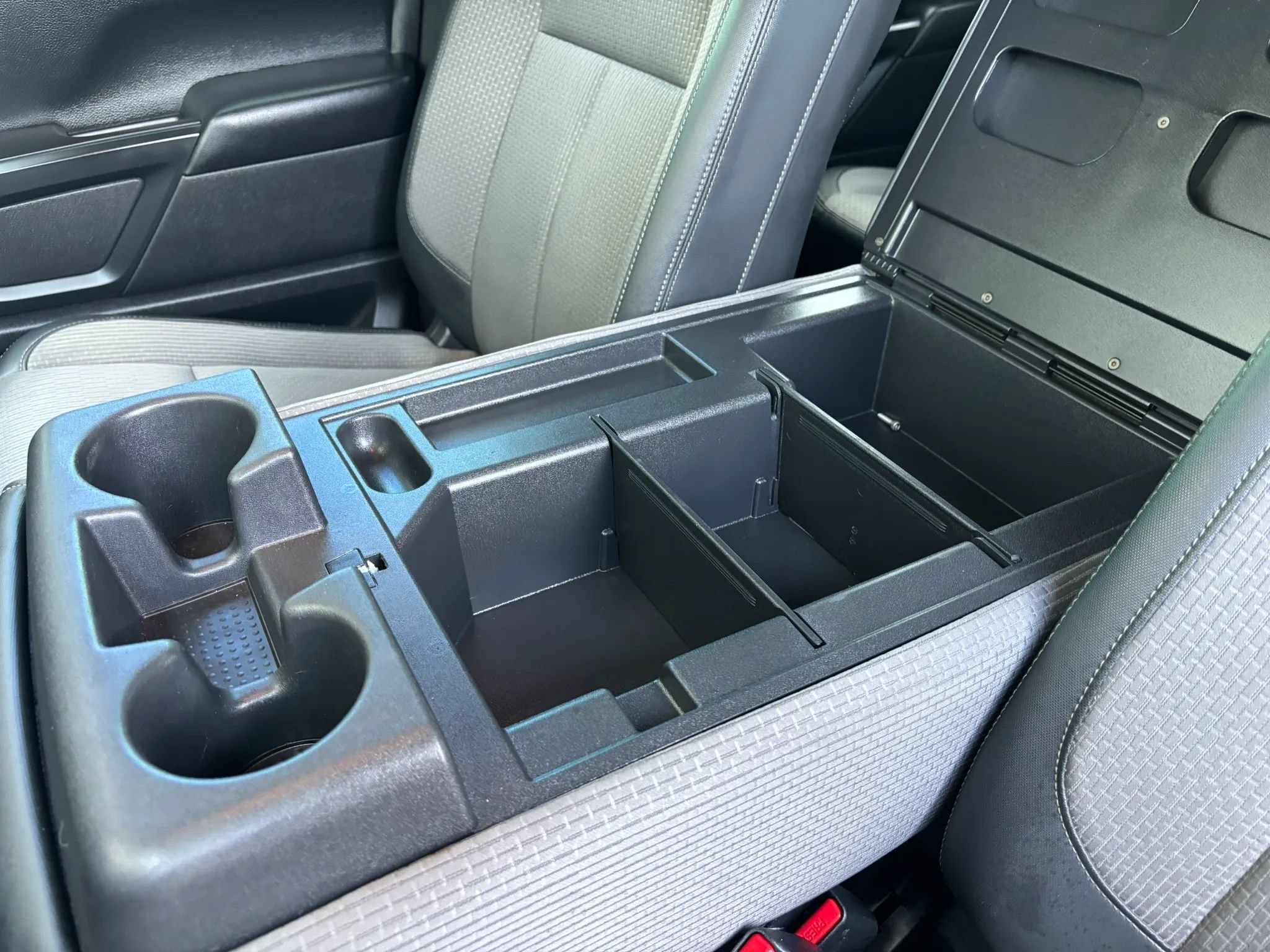 Used 2019 Nissan Titan S w/ S Utility Package RWD image 34