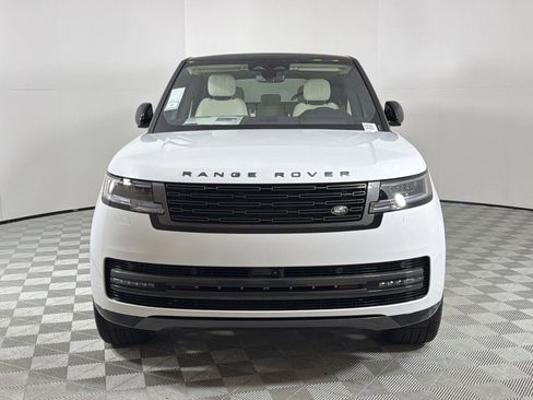New 2026 Land Rover Range Rover SE image 8