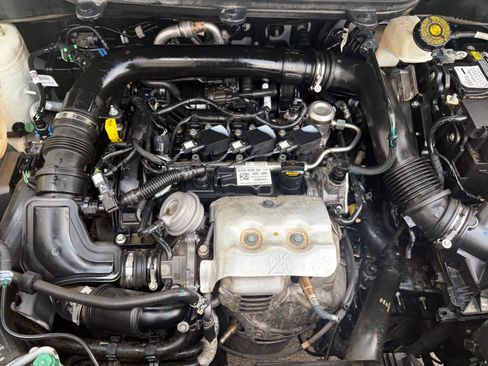 Used 2020 Ford EcoSport SE FWD image 31