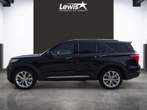 Used 2024 Ford Explorer Platinum w/ Technology Package AWD/4WD image 2
