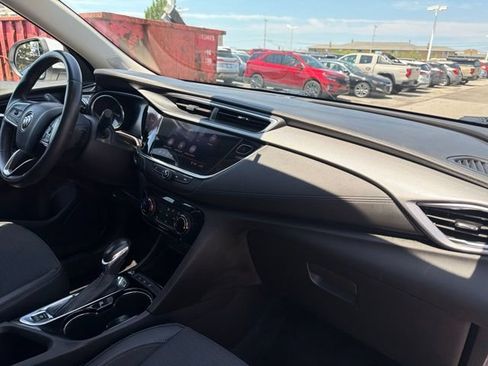 Used 2020 Buick Encore GX Preferred w/ Cold Weather Comfort Package AWD/4WD image 28