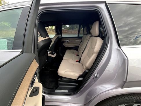 New 2026 Volvo XC90 B6 Plus w/ Protection Package Premier image 12