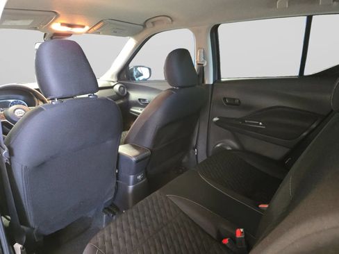 Used 2022 Nissan Kicks S FWD image 25