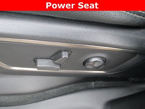 Used 2021 RAM 1500 Limited image 27