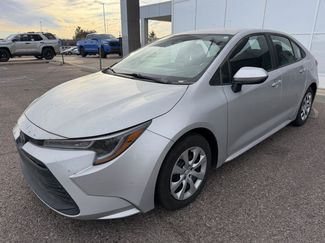 Used 2023 Toyota Corolla LE video 1