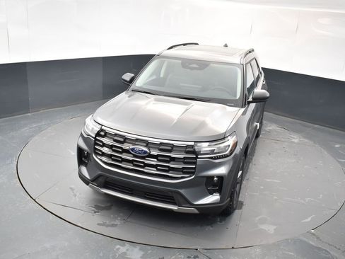New 2026 Ford Explorer Active w/ Active Comfort Package image 20