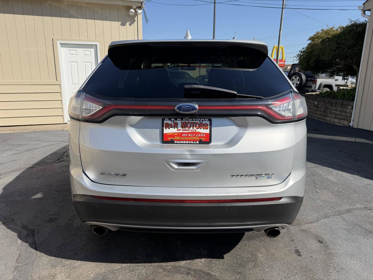 Used 2017 Ford Edge Titanium w/ Technology Package AWD/4WD image 11