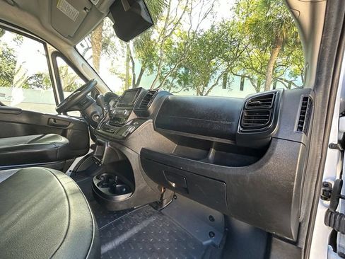 Used 2023 RAM ProMaster 2500 FWD image 30