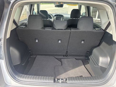 Used 2025 Kia Soul LX w/ LX Technology Package FWD image 15