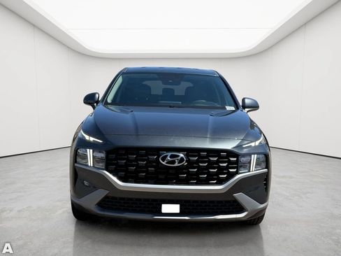 Used 2023 Hyundai Santa Fe SE FWD image 4