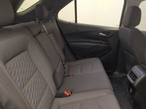 Used 2019 Chevrolet Equinox LT FWD image 19