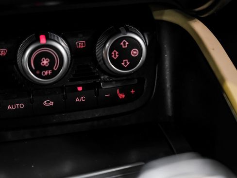 Used 2013 Audi TT 2.0T Prestige w/ Prestige Pkg AWD/4WD image 18