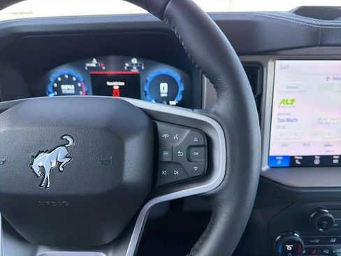 New 2025 Ford Bronco Outer Banks w/ Sasquatch Package AWD/4WD image 14