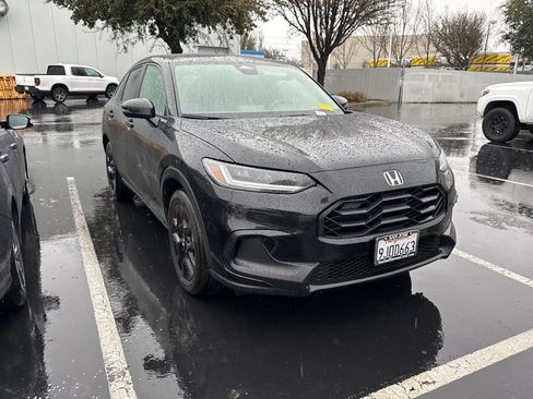 Certified 2024 Honda HR-V Sport image 2