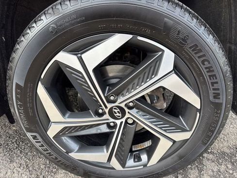Certified 2023 Hyundai Tucson Limited image 10