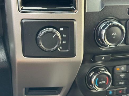 Used 2018 Ford F150 Lariat image 21