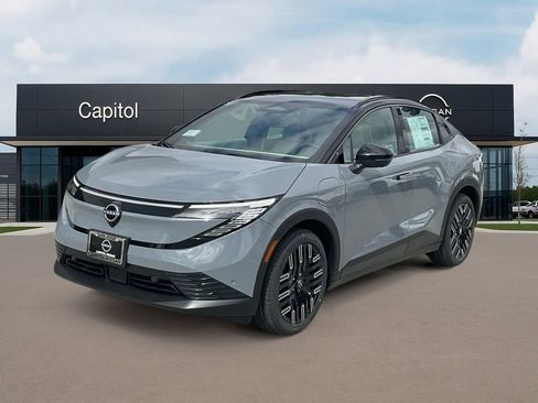 New 2026 Nissan Leaf Platinum+ w/ Cargo Package (Platinum+) image 1