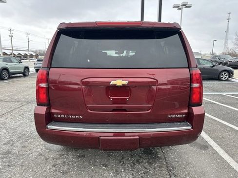 Used 2020 Chevrolet Suburban Premier image 18