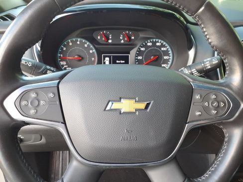 Certified 2022 Chevrolet Traverse LT FWD image 20