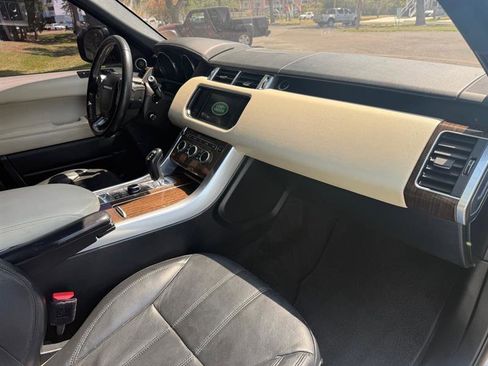 Used 2016 Land Rover Range Rover Sport HSE AWD/4WD image 21