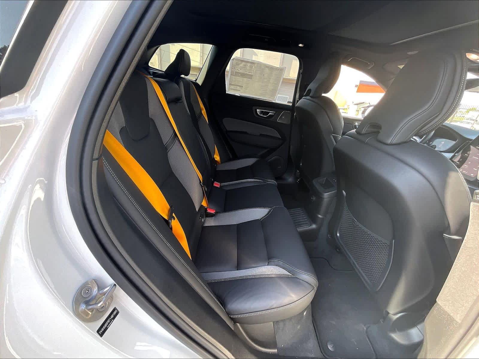 New 2026 Volvo XC60 T8 Polestar w/ Protection Package Premier AWD/4WD image 27