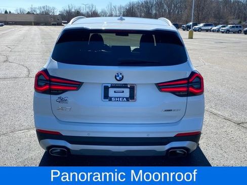Used 2023 BMW X3 xDrive30i image 4
