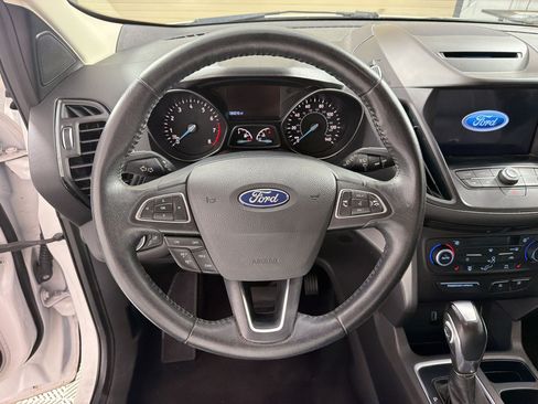 Used 2018 Ford Escape SEL FWD image 21