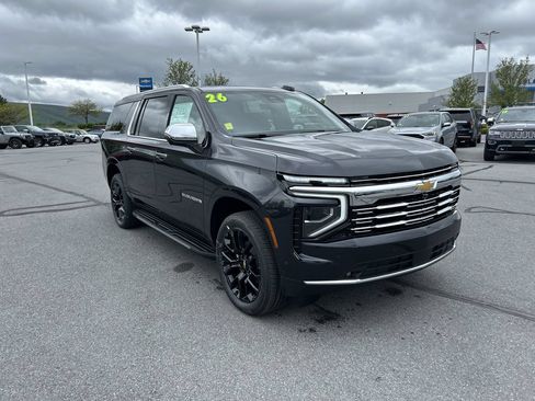 New 2026 Chevrolet Suburban Premier AWD/4WD image 1