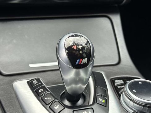 Used 2014 BMW M5 RWD image 16