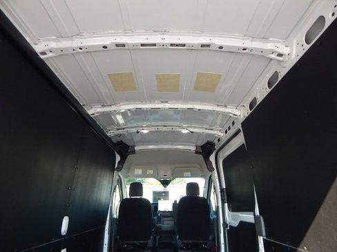 New 2025 Ford Transit 250 148 Medium Roof w/ Load Area Protection Package image 15
