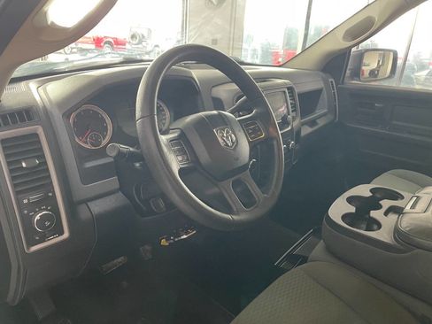 Used 2015 RAM 1500 Express image 20