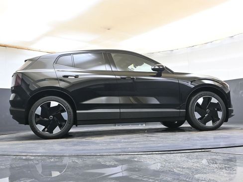 New 2026 Volvo EX30 Ultra image 39