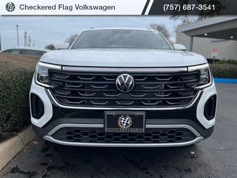 New 2026 Volkswagen Atlas Cross Sport SE AWD/4WD image 13