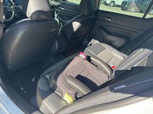 Used 2022 Nissan Altima 2.5 SR image 18