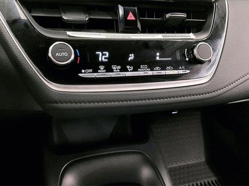 Used 2023 Toyota Corolla SE image 27