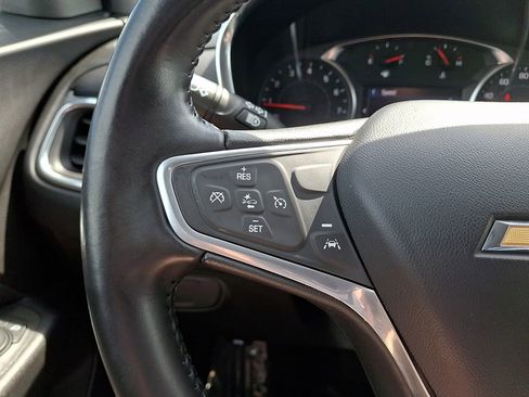 Used 2022 Chevrolet Equinox LT AWD/4WD image 21
