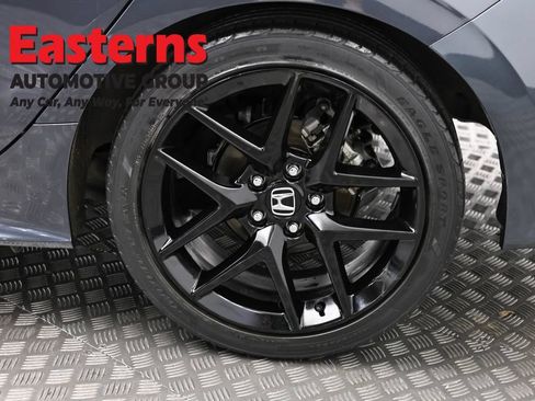 Used 2024 Honda Civic Sport image 32