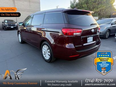 Used 2018 Kia Sedona EX