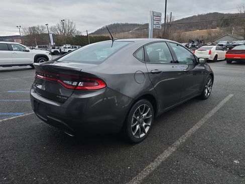 Used 2015 Dodge Dart SXT w/ Sun/Sound Group image 3