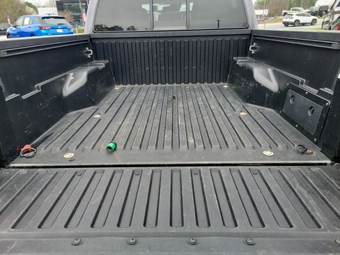 Used 2021 Toyota Tacoma SR w/ SR Convenience Package image 9