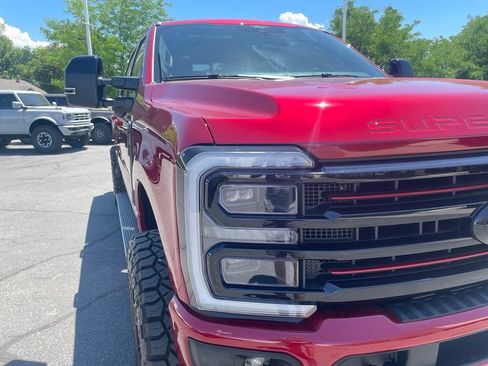 New 2026 Ford F350 Platinum w/ Tremor Off-Road Package AWD/4WD image 30