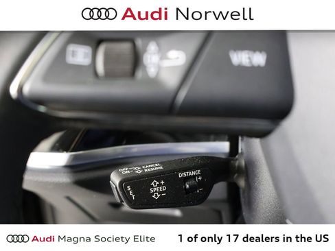 Used 2023 Audi Q3 2.0T Premium Plus w/ Premium Plus Package AWD/4WD image 25