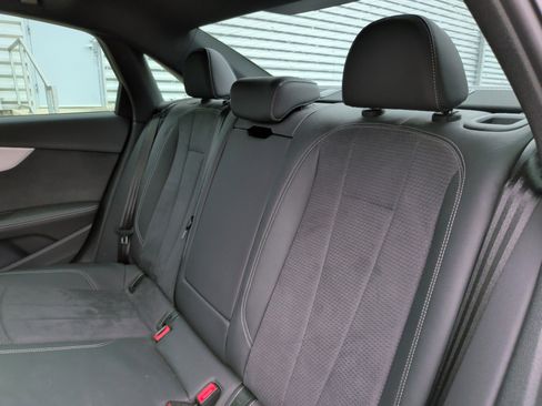 Certified 2022 Audi A4 2.0T Premium Plus AWD/4WD image 37