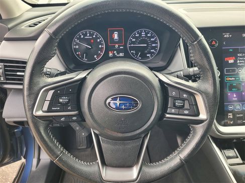 Used 2022 Subaru Outback Premium image 21