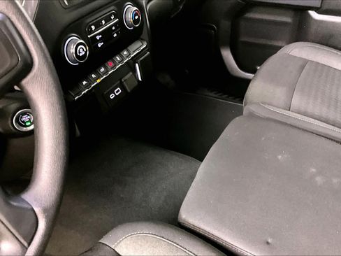 Certified 2022 Chevrolet Silverado 1500 Custom RWD image 16