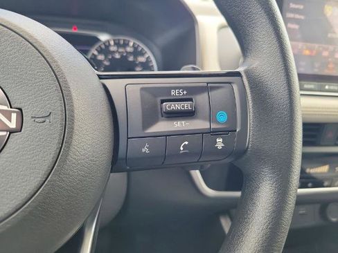 Certified 2023 Nissan Rogue SV FWD image 26