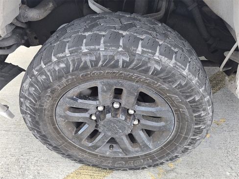 Used 2011 Chevrolet Silverado 2500 W/T image 6