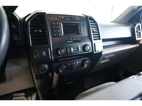 Used 2018 Ford F150 XL w/ Equipment Group 101A Mid AWD/4WD image 19