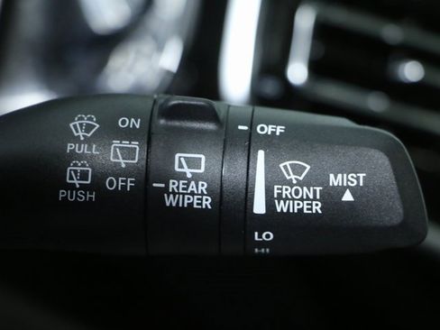 New 2024 Jeep Wagoneer L Series III w/ Premium Group I image 26